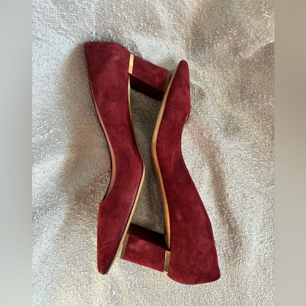 Pointed Toe Block Heel Pumps in Burgundy Suede - Picture 10 of 13